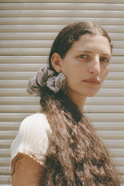 【新品未使用】Natural stone velour scrunchie 69577_MCO_SS24_007_33_grande.