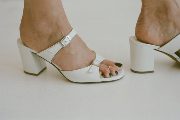 Sandal kiyib yurish Sandal kiyib yurish