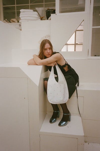 LARA TOTE MULTI STUD, WHITE – Maryam Nassir Zadeh