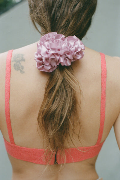 ☆TATIANA☆ Innocent Rose Scrunchie HB2258 Unreal, it crosses my mind constantly, that one small
